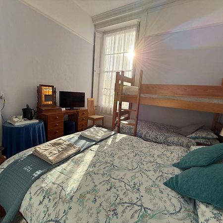 Spring Garden Guest House Gosport Exterior photo
